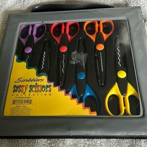 Scribblers Sassy scissors